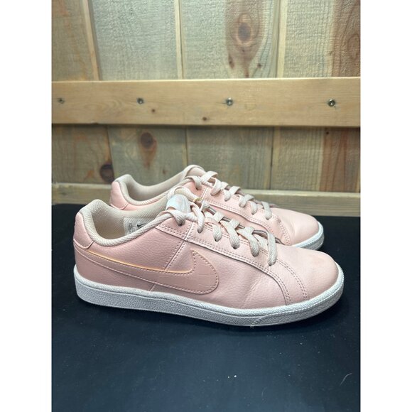 Nike Women’s Court Royale Washed Coral Size 6.5 - Picture 1 of 7
